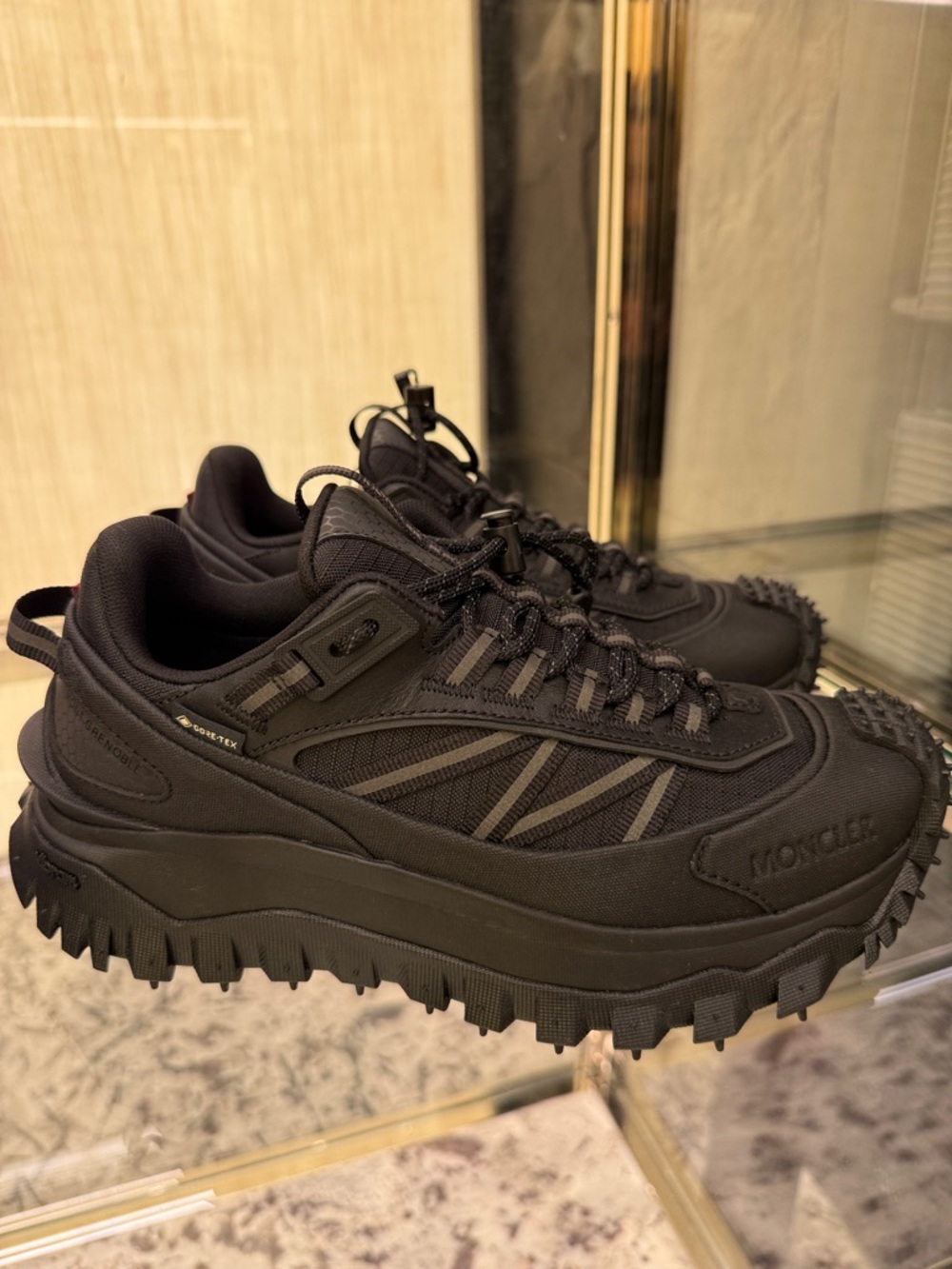 MONCLER Womens Trailgrip GTX Sneakers